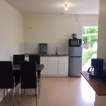 T1 Bis Proche Du Centre Avec Terrasse Apartment Saint-Brieuc Ngoại thất bức ảnh